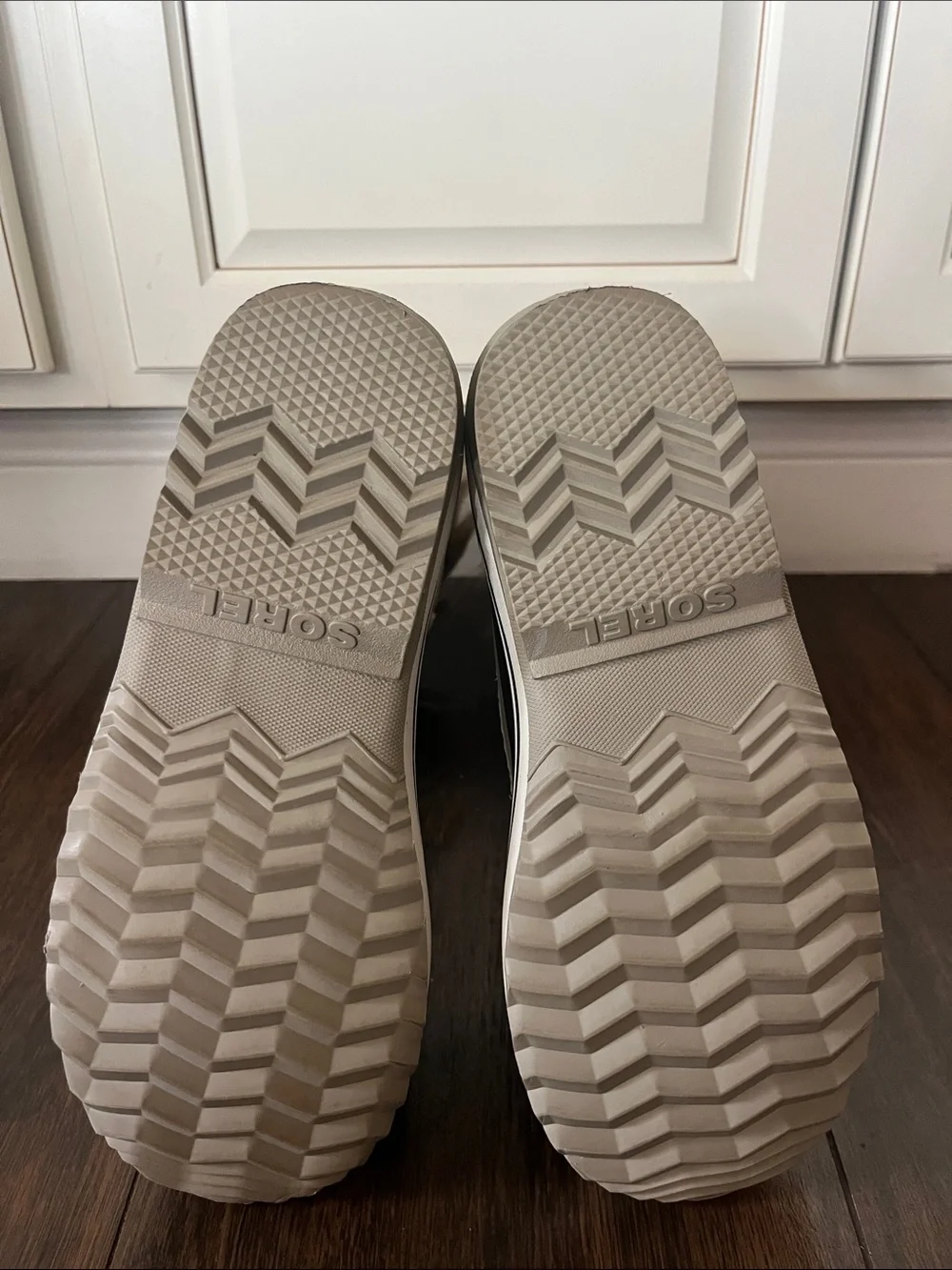 NWT SOREL JOAN OF ARCTIC WATERPROOF BOOTS